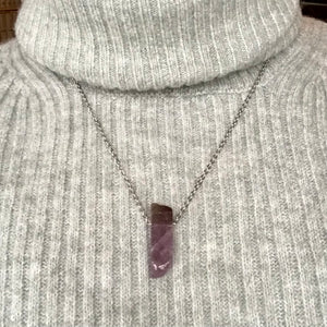 Mono rod pendant amethyst (silver chain)